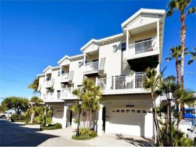 Lovely Anna Maria Island Vacation Townhome